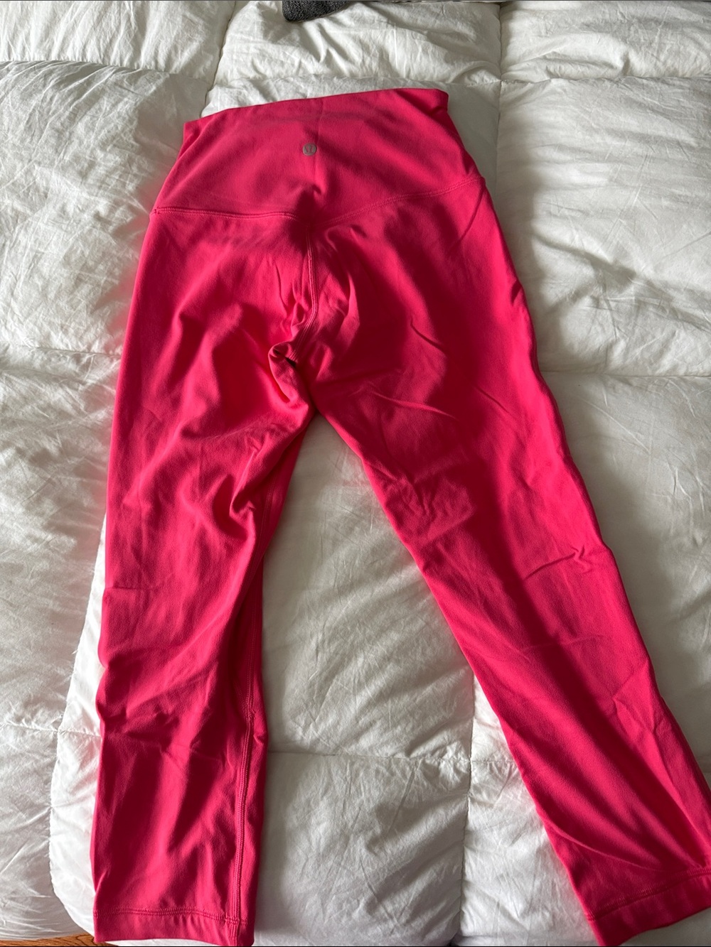 Women’s LuLulemon Hot Pink Active Leggings